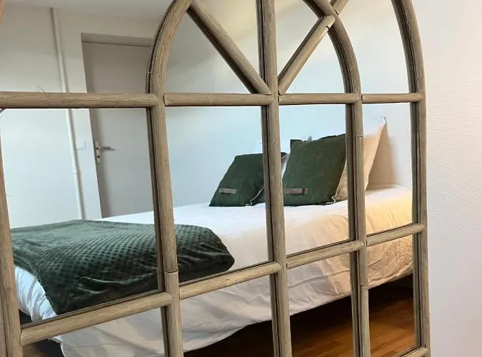 Le 6 Centre-ville - Port カーン